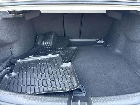 Used 2023 Mercedes-Benz C 300 4MATIC Sedan image 18