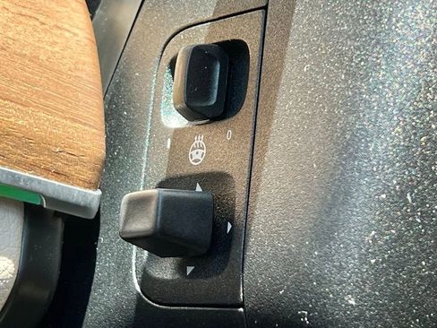 Certified 2022 Mercedes-Benz GLS 450 4MATIC image 45