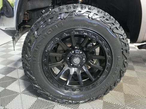Used 2019 Ford F150 Lariat w/ Equipment Group 501A Mid AWD/4WD image 9