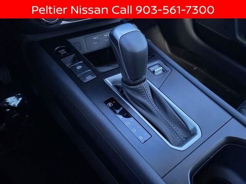 New 2025 Nissan Kicks SV w/ Illumination Package image 10