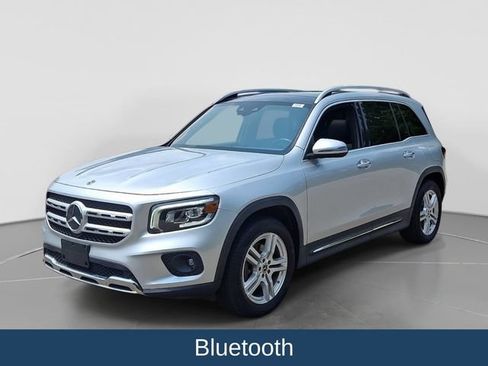 Used 2021 Mercedes-Benz GLB 250 4MATIC image 4