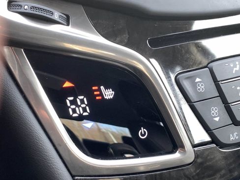 Used 2014 Buick LaCrosse Leather image 25