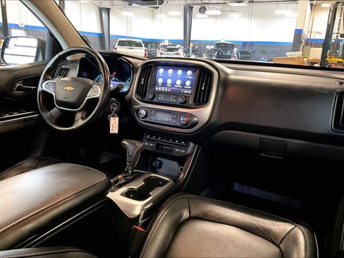 Used 2019 Chevrolet Colorado ZR2 w/ ZR2 Midnight Special Edition image 14