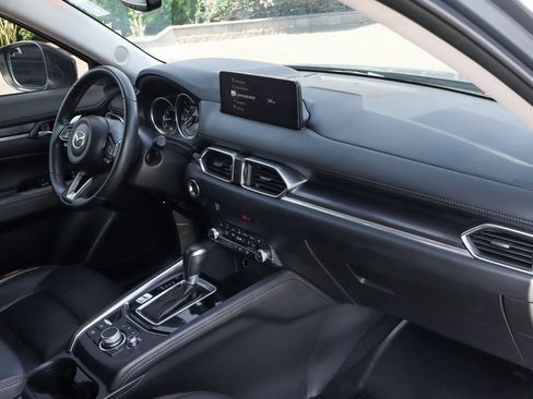 Used 2022 MAZDA CX-5 Carbon Edition image 38