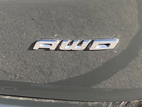 Used 2023 Ford Edge Titanium AWD/4WD image 12