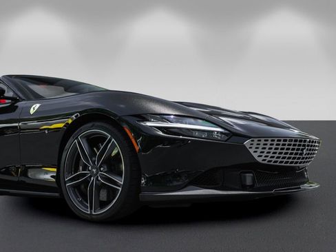 Certified 2024 Ferrari Roma Spider RWD image 11