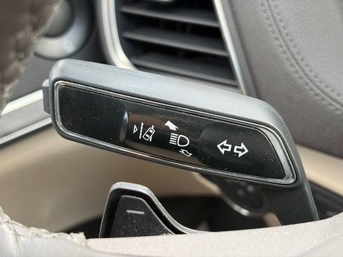 Used 2020 Lincoln Nautilus Reserve AWD/4WD image 27