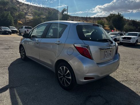 Used 2012 Toyota Yaris LE FWD image 6