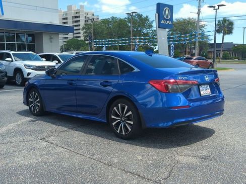 Certified 2024 Honda Civic EX image 6