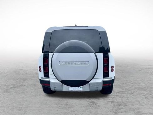 Used 2025 Land Rover Defender 110 S AWD/4WD image 6