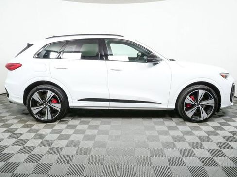 New 2026 Audi SQ5 Premium Plus AWD/4WD image 2