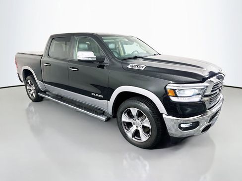Used 2019 RAM 1500 Laramie AWD/4WD image 1
