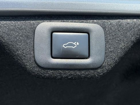 Used 2022 Lexus ES 350 F Sport w/ Accessory Package 2 FWD image 32