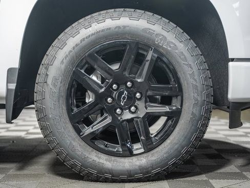 New 2025 Chevrolet Silverado 1500 Custom w/ Turbomax Blackout Package image 19