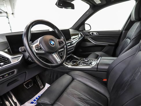 Used 2024 BMW X7 xDrive40i w/ Executive Package AWD/4WD image 10