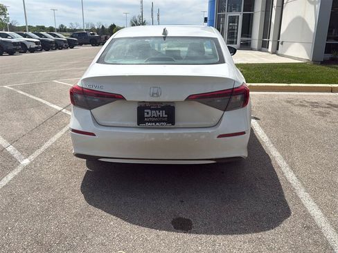 Used 2024 Honda Civic EX image 14