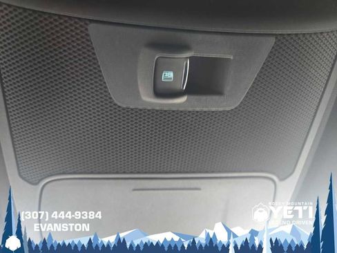 Used 2022 Ford F350 Lariat w/ Black Appearance Package image 27