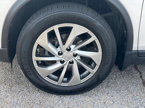 Used 2014 Nissan Rogue SL image 9