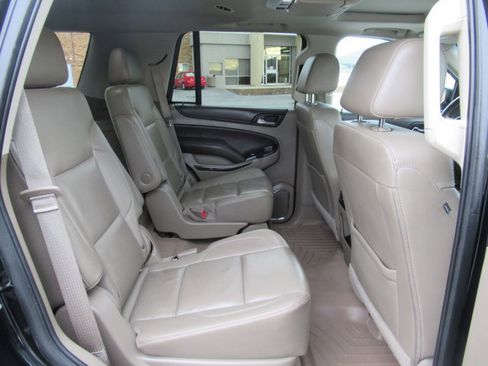Used 2016 Chevrolet Tahoe LT image 13