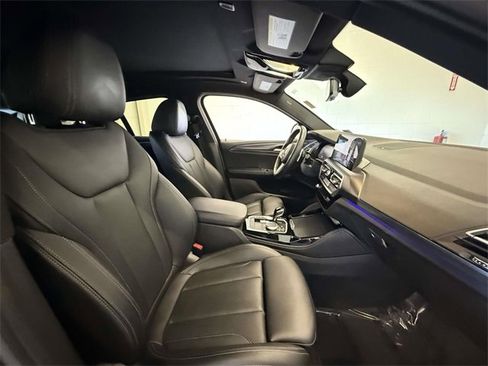 Used 2023 BMW X4 xDrive30i w/ M Sport Package image 14