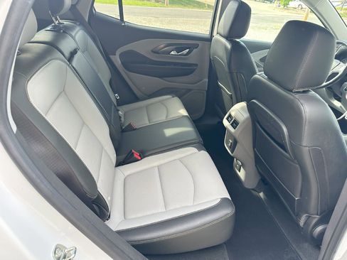 Used 2019 GMC Terrain SLT w/ Preferred Package image 9