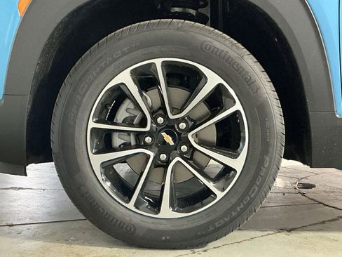 New 2026 Chevrolet TrailBlazer LT w/ LT Cold Weather Package FWD image 20