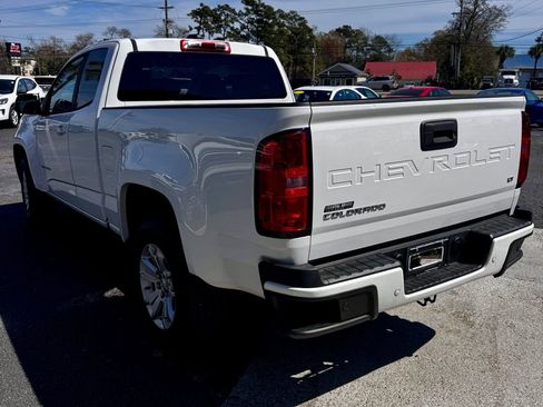 Used 2021 Chevrolet Colorado LT w/ Safety Package RWD image 6