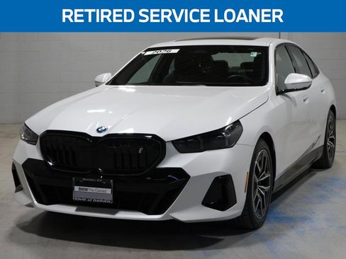 Used 2026 BMW i5 eDrive40 w/ M Sport Package AWD/4WD image 1