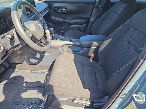 Used 2024 Honda HR-V Sport image 27
