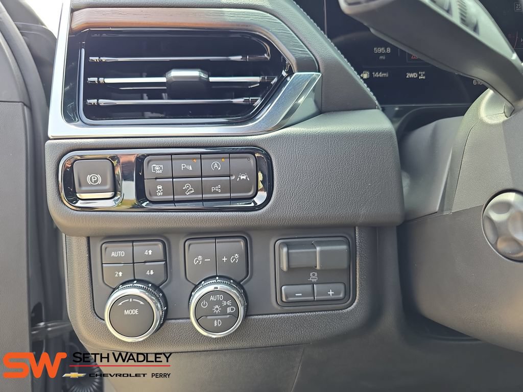 New 2026 GMC Yukon Denali w/ Denali Reserve Package AWD/4WD image 27