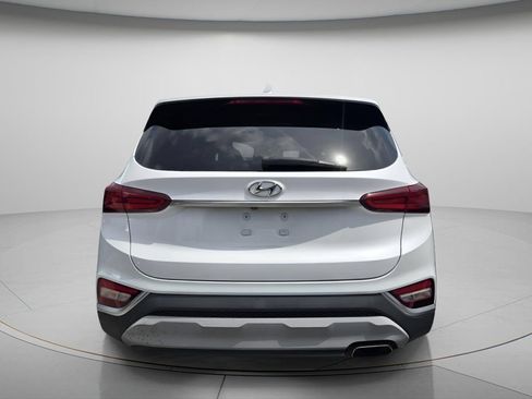 Used 2019 Hyundai Santa Fe SEL FWD image 6