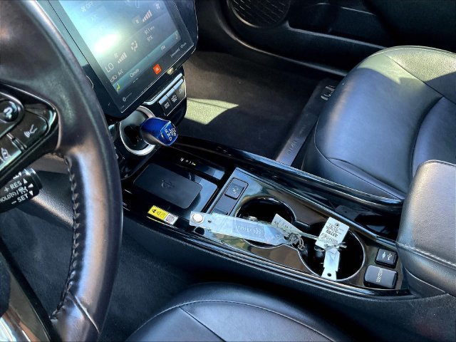 Used 2021 Toyota Prius Prime Limited w/ Carpet Mat Package (TMS) FWD image 20