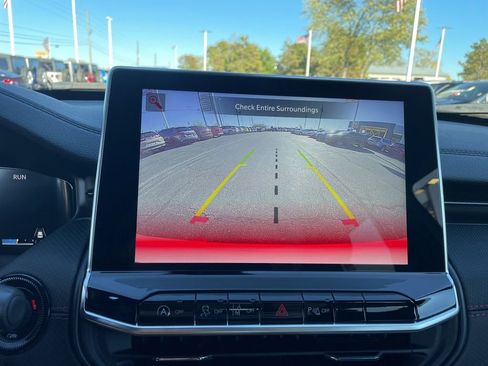 New 2026 Jeep Compass Trailhawk w/ Sun, Sound & Navigation Group image 24