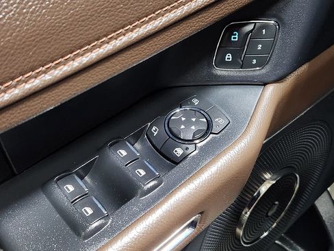 Used 2021 Ford Expedition King Ranch image 45