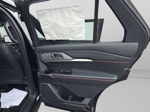New 2026 Ford Explorer ST-Line w/ ST-Line Street Pack AWD/4WD image 48