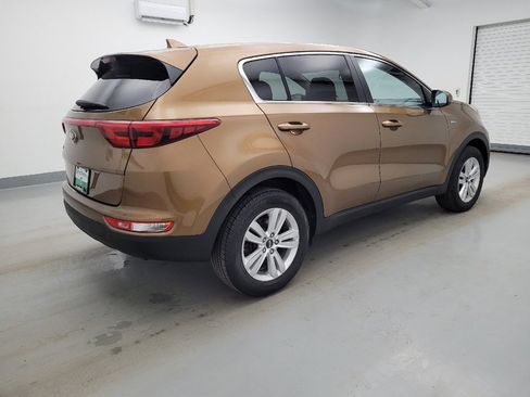 Used 2017 Kia Sportage LX image 10