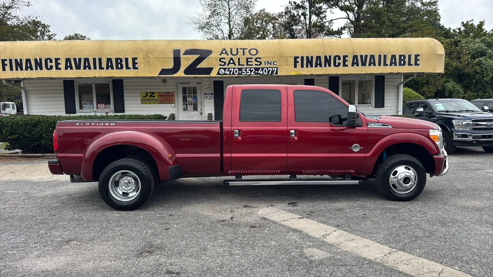 Used 2014 Ford F350 XL w/ Power Equipment Group RWD image 2