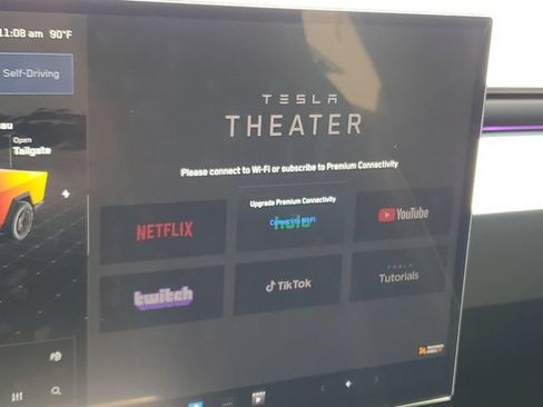 Used 2025 Tesla Cybertruck AWD Crew Cab image 17