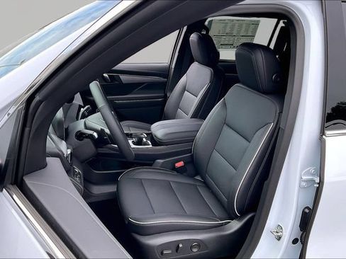 New 2026 Buick Enclave Preferred w/ Power Package AWD/4WD image 10