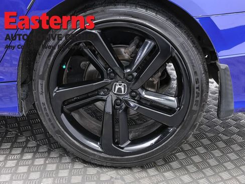 Used 2019 Honda Accord Sport image 32