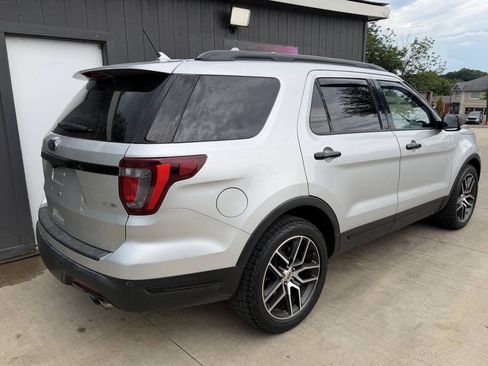 Used 2019 Ford Explorer Sport AWD/4WD image 7
