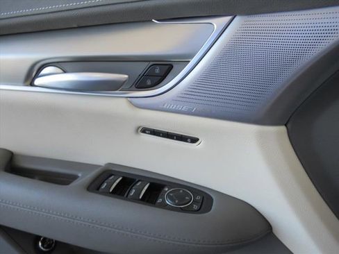 New 2026 Cadillac XT5 Premium Luxury w/ Driver Assist Package image 21