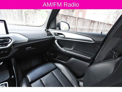 Used 2023 BMW X3 sDrive30i w/ Premium Package image 11