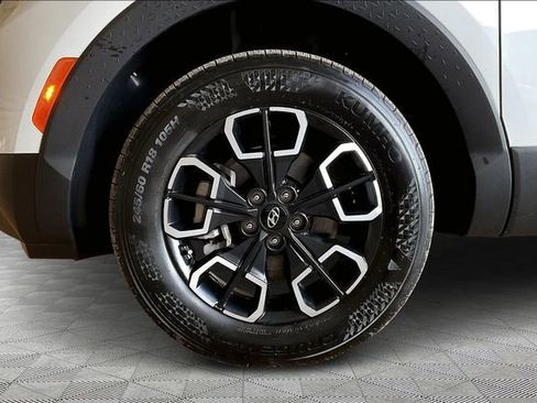 Used 2023 Hyundai Santa Cruz SEL Premium image 22