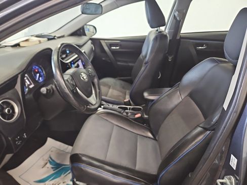 Used 2017 Toyota Corolla SE FWD image 7