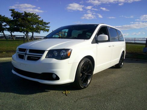 Used 2019 Dodge Grand Caravan GT FWD image 20