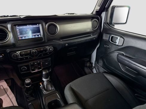 Used 2019 Jeep Wrangler Unlimited Sport S image 21