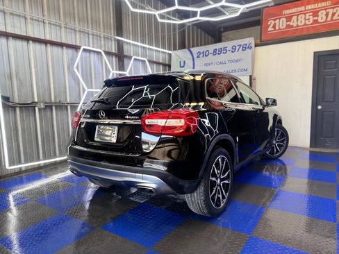 Used 2015 Mercedes-Benz GLA 250 4MATIC image 17