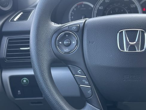 Used 2015 Honda Accord EX image 18