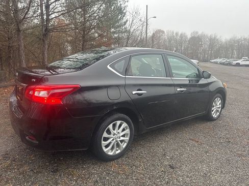 Used 2018 Nissan Sentra SV image 10